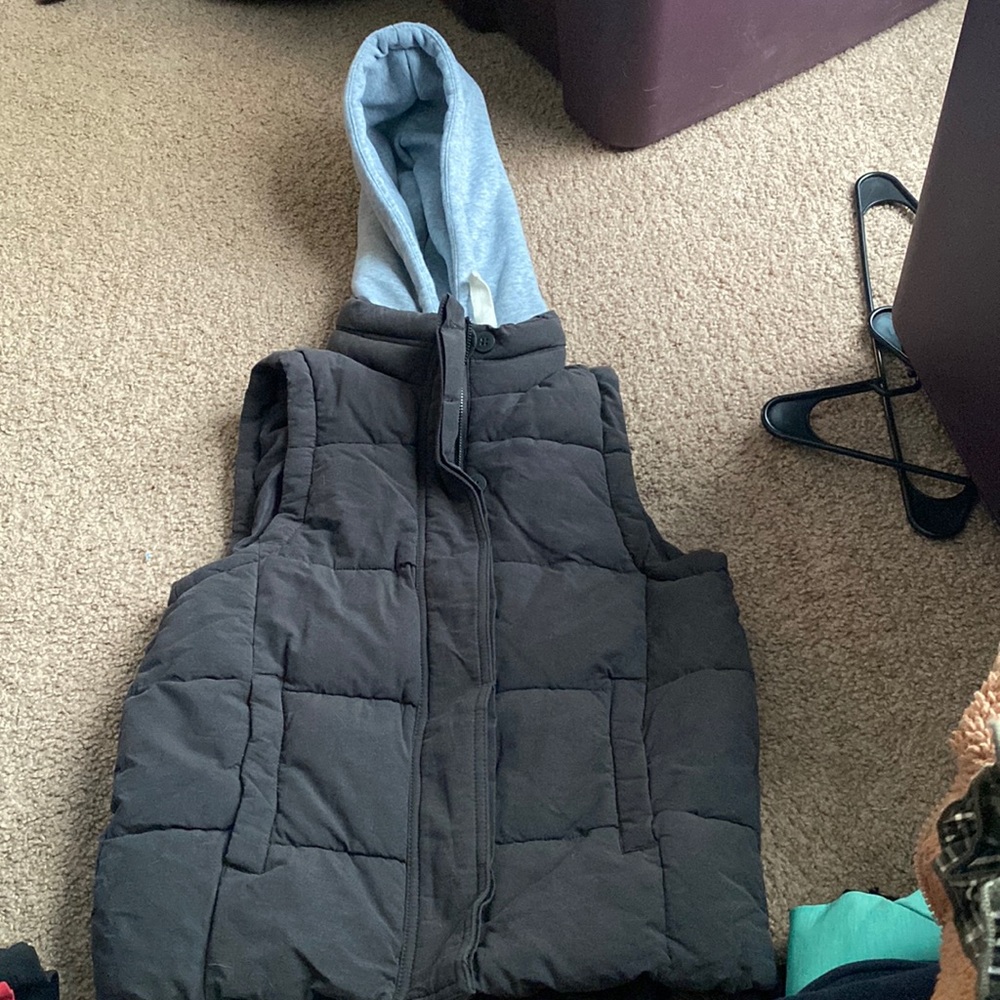 Arizona Vest with Hood!